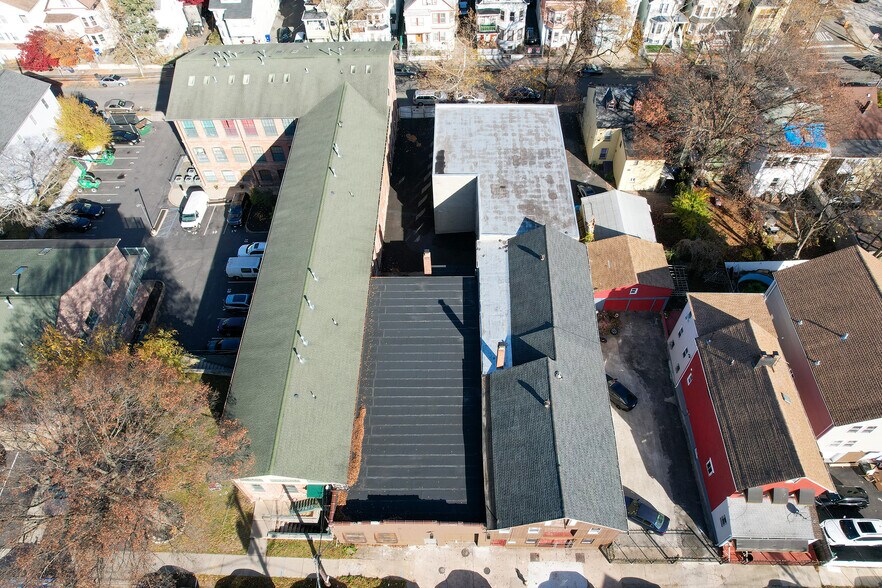106-110 Kearney St, Paterson, NJ à vendre - Photo de l’immeuble – Image 3 sur 32