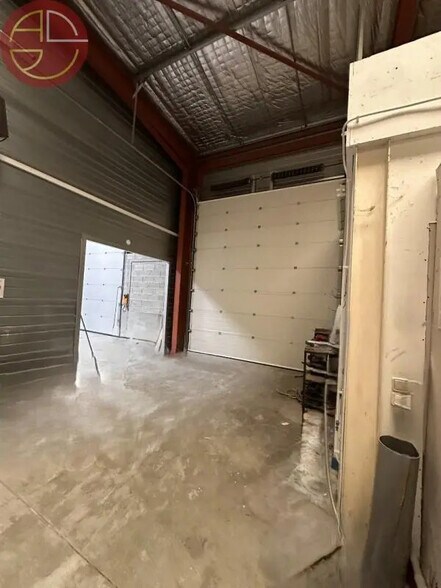 Industriel/Logistique dans Tournefeuille à louer - Photo de l’immeuble – Image 3 sur 11