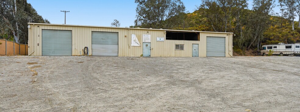 13080 Highway Business, El Cajon, CA à vendre - Photo de l’immeuble – Image 3 sur 12