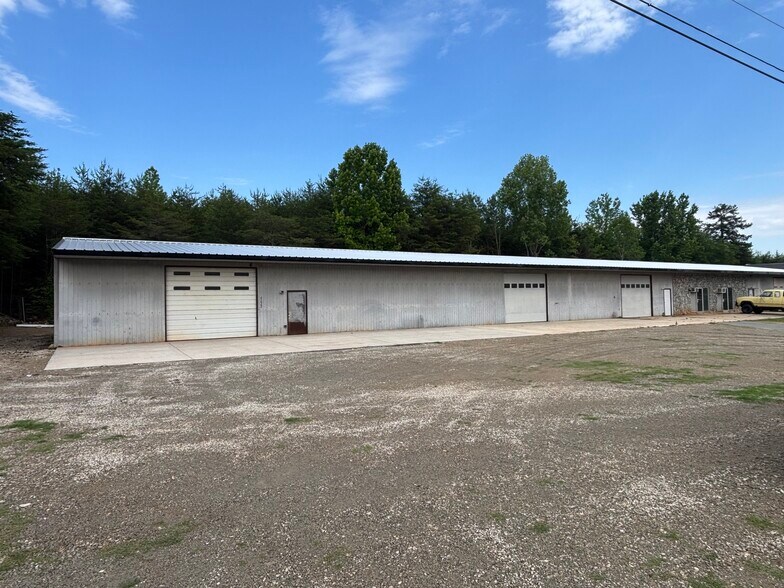 4234 Burnwood Trl, Denver, NC à louer - Photo principale – Image 1 sur 3