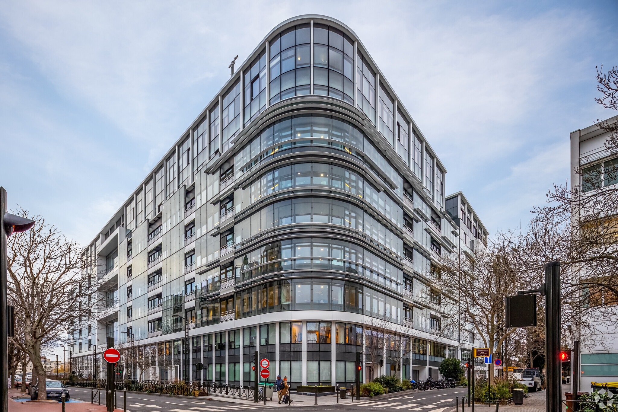 Bureau dans Levallois-Perret à louer Photo principale– Image 1 sur 8