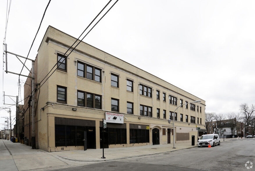 7847-7853 S Essex Ave, Chicago, IL à vendre - Photo de l’immeuble – Image 2 sur 3