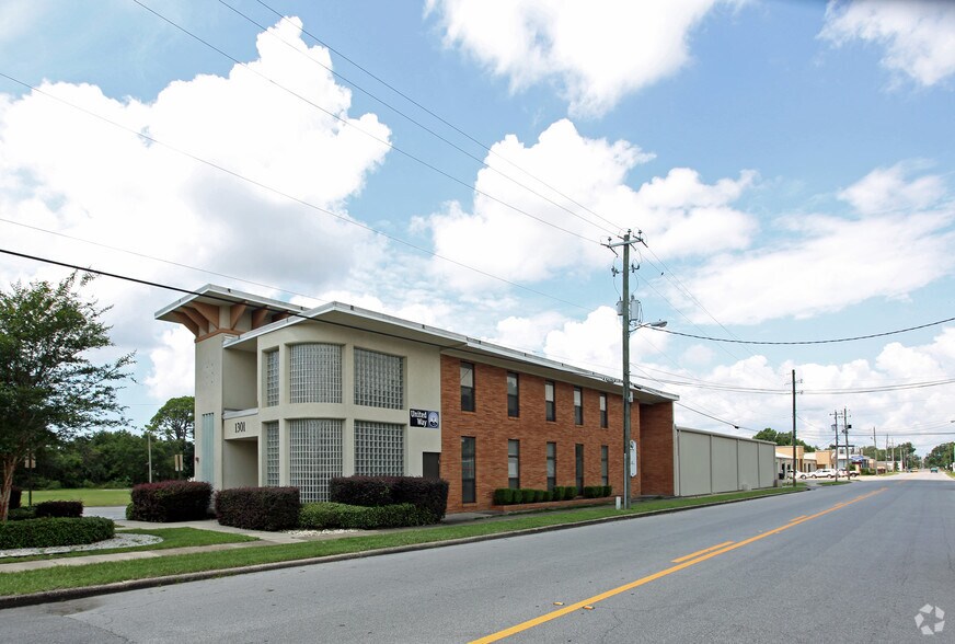 1375 W Government St, Pensacola, FL à louer - Photo de l’immeuble – Image 2 sur 4