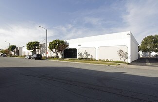 Plus de détails pour 12075-12103 Clark St, Santa Fe Springs, CA - Industriel/Logistique à louer
