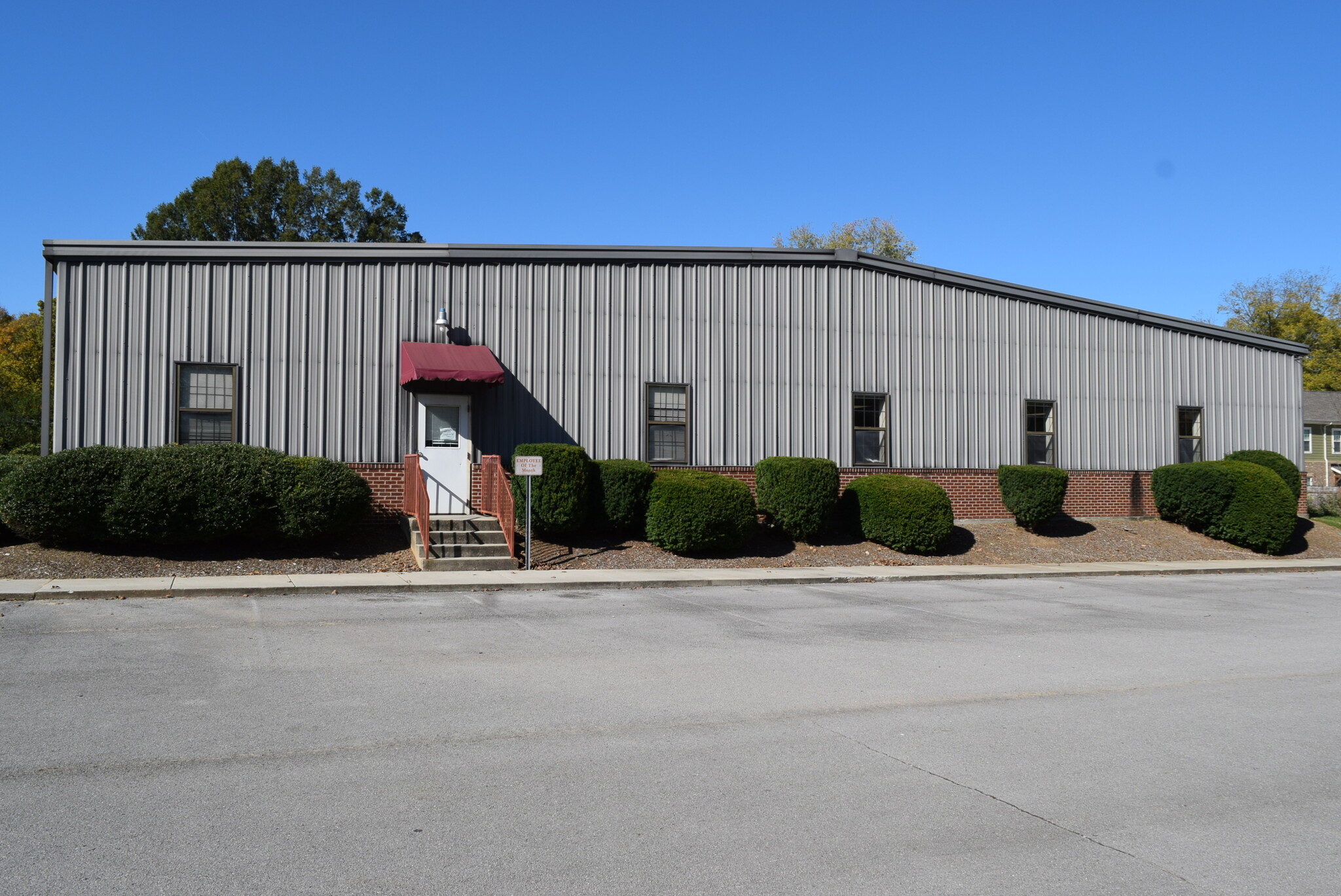 149-151 Freeman St, Tullahoma, TN à louer Photo principale– Image 1 sur 8