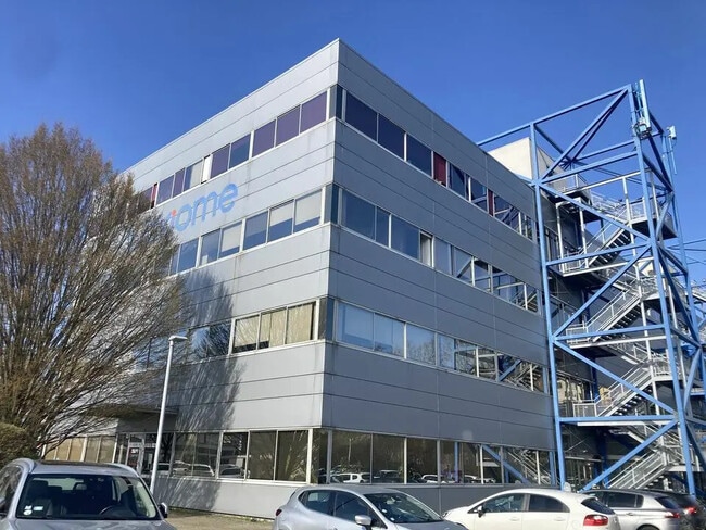 Plus de détails pour Bureau à vendre