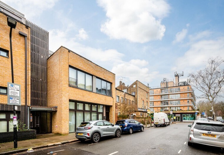 129 Weedington Rd, Londres à louer - Photo de l’immeuble – Image 2 sur 6