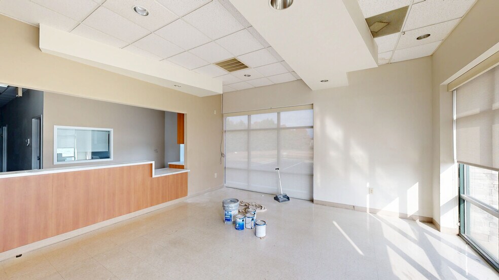 7360 W Friendly Ave, Greensboro, NC à louer - Numérisation 3D Matterport – Image 2 sur 20