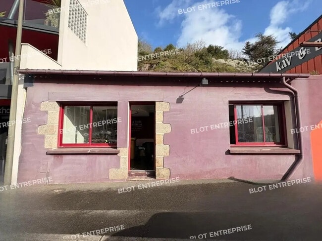 Plus de détails pour Local commercial à louer