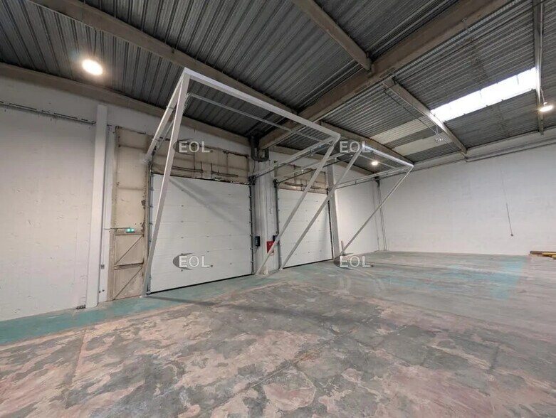 Local d’activités dans Ivry-sur-Seine à louer - Photo intérieure – Image 3 sur 10