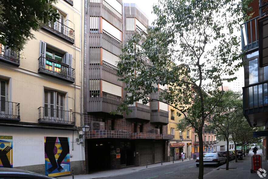 Calle del Conde Duque, 6, Madrid, Madrid à louer - Photo de l’immeuble – Image 1 sur 2