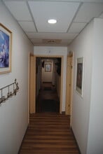674 N Cedar St, Elko, NV à louer Photo intérieure– Image 2 sur 38