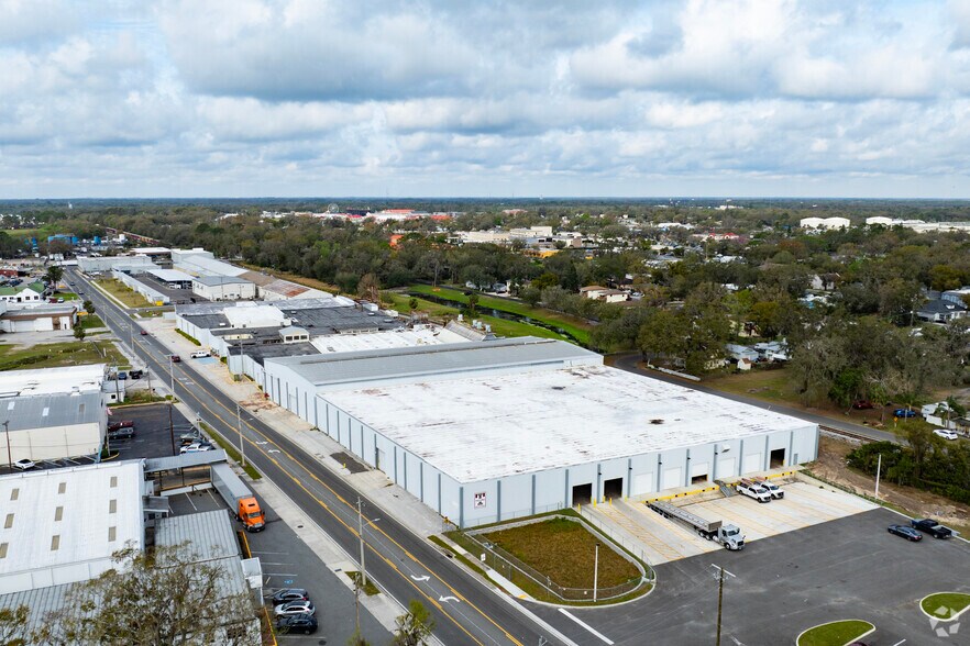 1200 W Martin Luther King Blvd, Plant City, FL à louer - Photo de l’immeuble – Image 3 sur 18