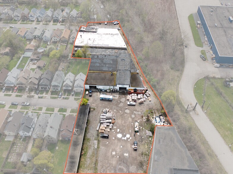 1091 E Delavan Ave, Buffalo, NY à vendre - Photo principale – Image 1 sur 1