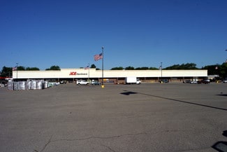 Plus de détails pour 3232 N Lewis Ave, Waukegan, IL - Local commercial à louer