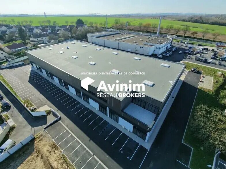 Local commercial dans Le Thillay à louer - Aérien – Image 3 sur 4