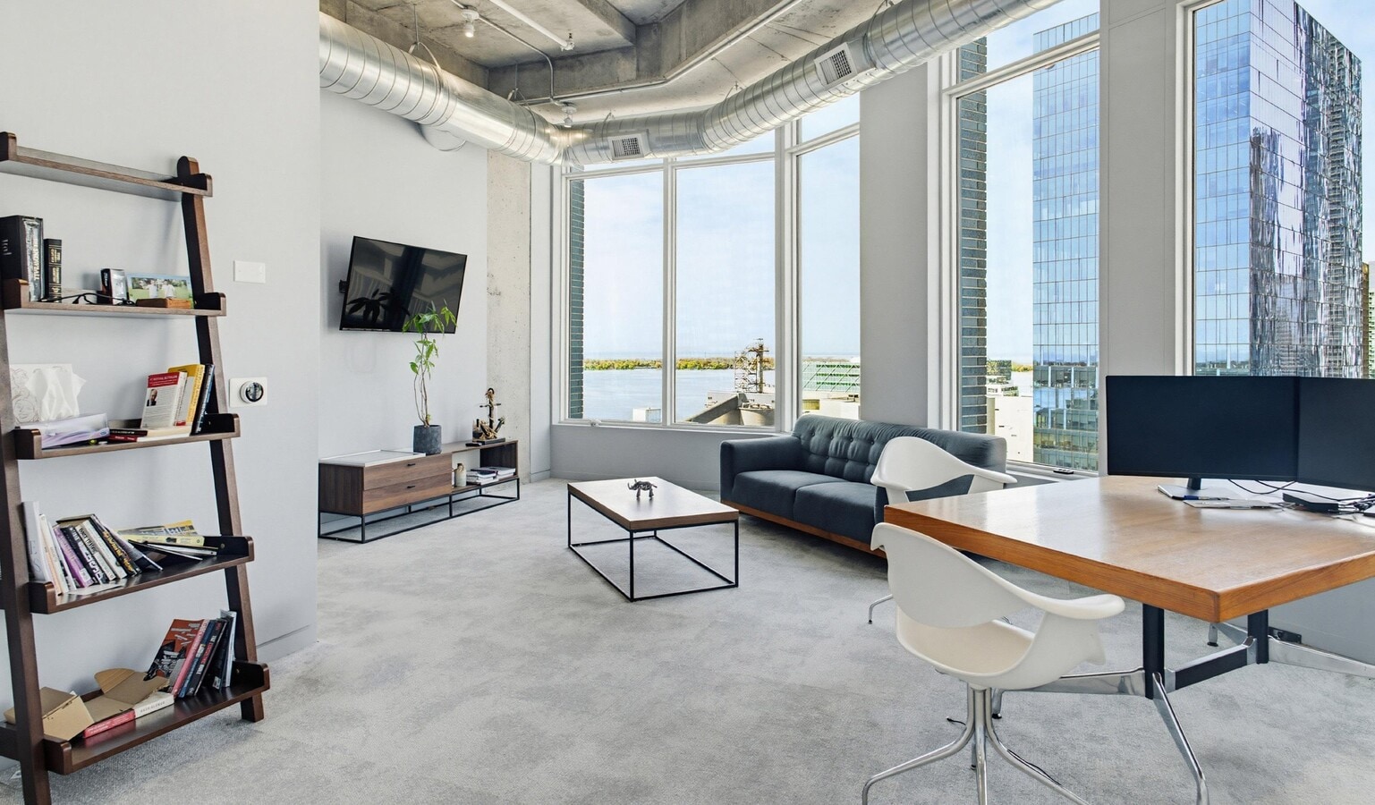 130 Queens Quay E, Toronto, ON M5A 0P6 - Lot 1314-1324 - - Photo intérieure - Image 2 of 13