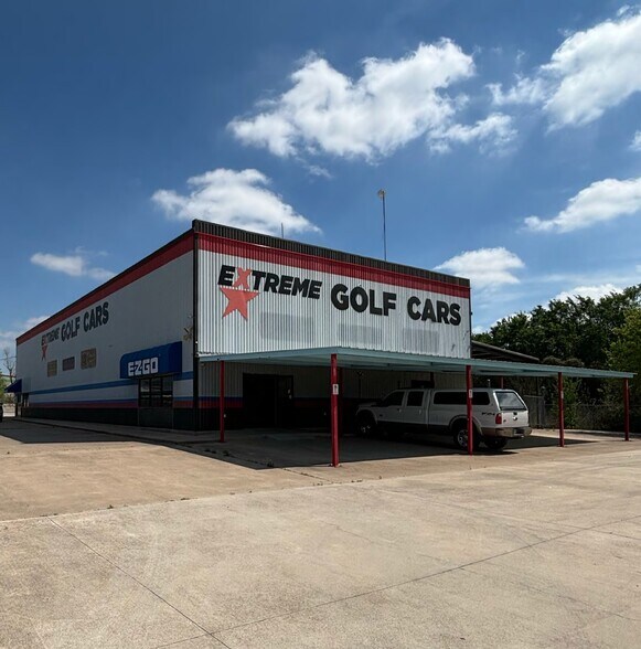 6950 N Interstate 35, Georgetown, TX à louer - Photo de l’immeuble – Image 3 sur 5
