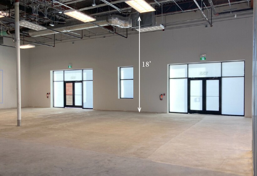 5115 17 Av SE, Calgary, AB à louer - Photo intérieure – Image 3 sur 9