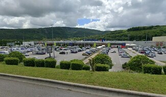 Plus de détails pour Local commercial à louer