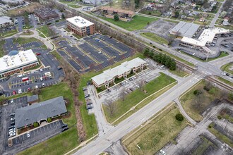 1700 Ups Dr, Louisville, KY - VUE AÉRIENNE  vue de carte - Image1
