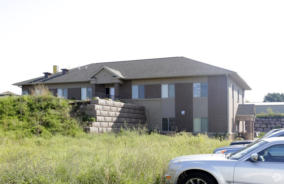 1380-1388 Hosford St, Hudson, WI à louer - Photo de l’immeuble – Image 3 sur 3