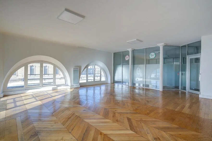 Bureau dans Paris à louer - Photo intérieure – Image 3 sur 8