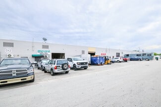 Plus de détails pour 1010-1060 E 32nd St, Hialeah, FL - Industriel/Logistique à louer