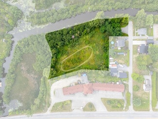 Plus de détails pour 225 Rue Ménard, Sherbrooke, QC - Terrain à vendre
