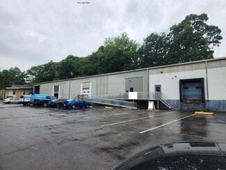 Plus de détails pour 217 Church St, South Kingstown, RI - Industriel/Logistique à louer