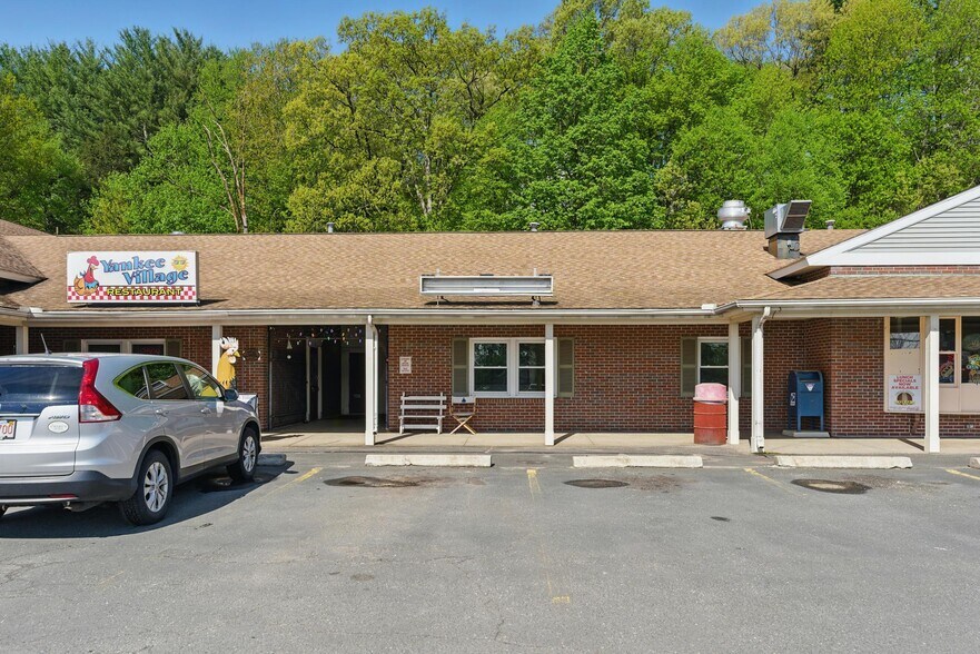 45-65 Southwick Rd, Westfield, MA à louer - Photo de l’immeuble – Image 3 sur 14