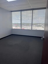 4606 FM 1960 W, Houston, TX à vendre Photo intérieure– Image 1 sur 1