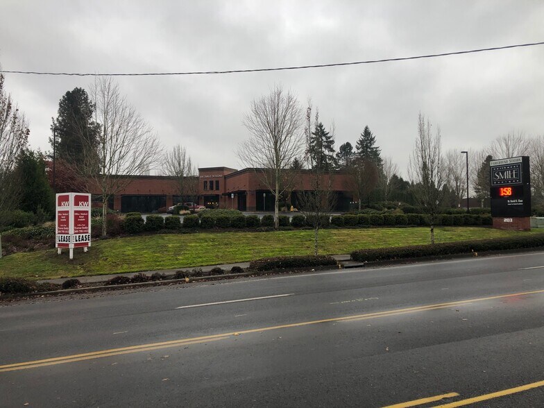 203 NE 179th St, Ridgefield, WA à louer - Photo de l’immeuble – Image 3 sur 28