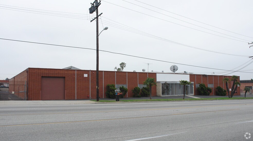 15000 S Broadway, Gardena, CA à vendre - Photo de l’immeuble – Image 3 sur 5