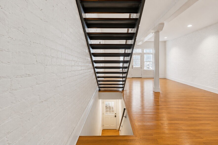 1314 E Cary St, Richmond, VA à louer - Photo de l’immeuble – Image 2 sur 21