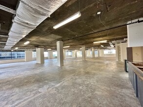 1560 Wilson Blvd, Arlington, VA à louer Photo intérieure– Image 2 sur 5