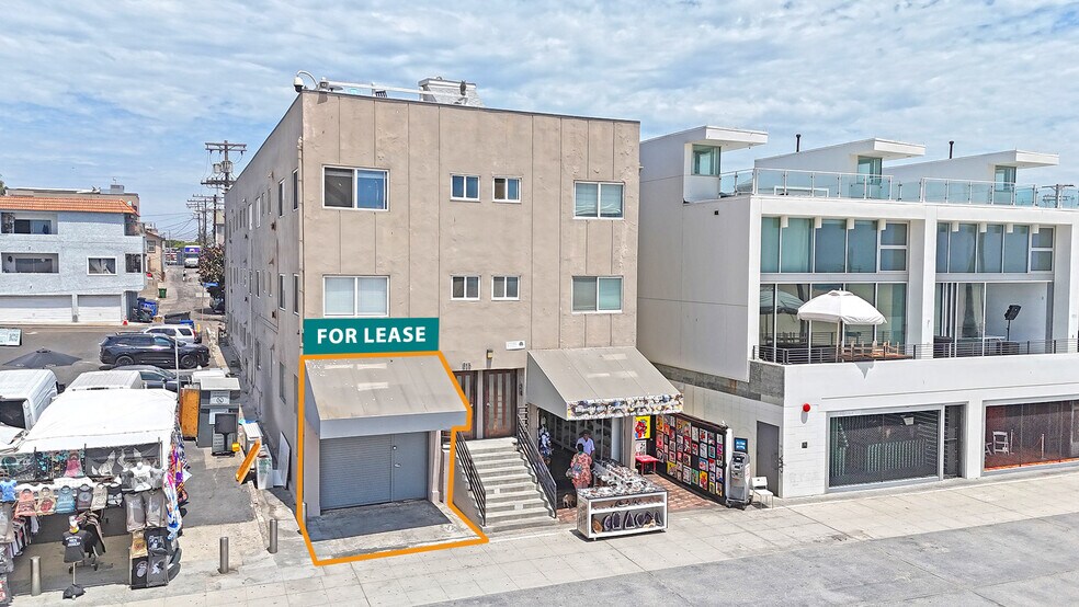 613 Ocean Front Walk, Venice, CA à louer - Photo de l’immeuble – Image 2 sur 6