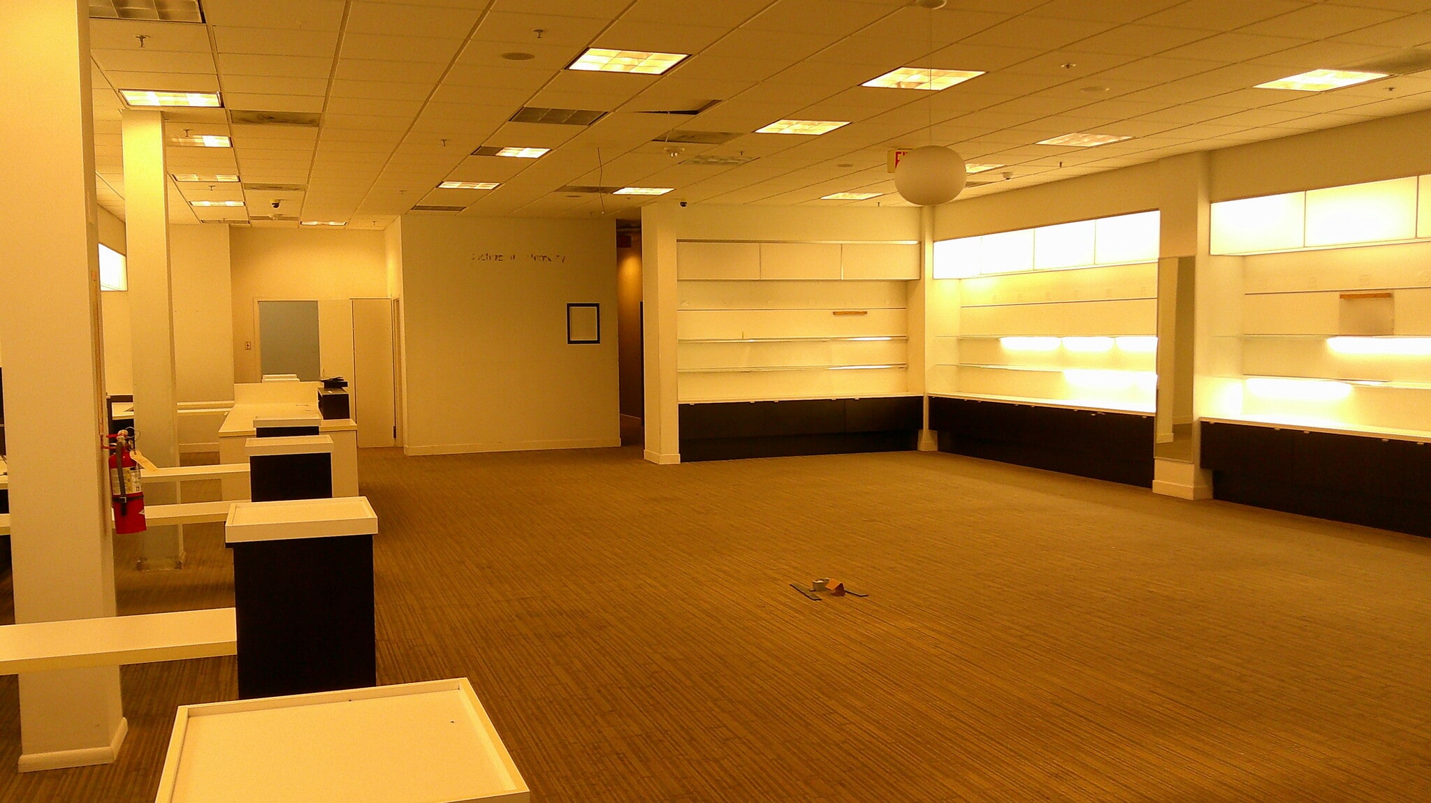 2086 Newpark Mall, Newark, CA à louer Photo intérieure– Image 1 sur 1