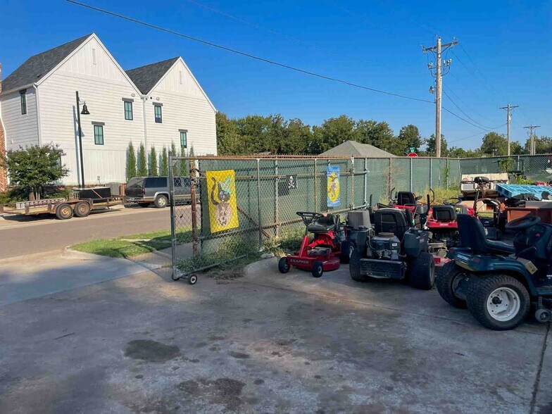 132 W Main St, Edmond, OK à vendre - Photo de l’immeuble – Image 3 sur 31