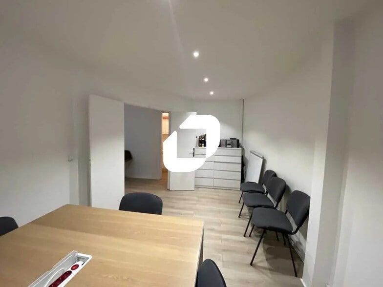 Bureau dans Paris à louer - Photo intérieure – Image 3 sur 8