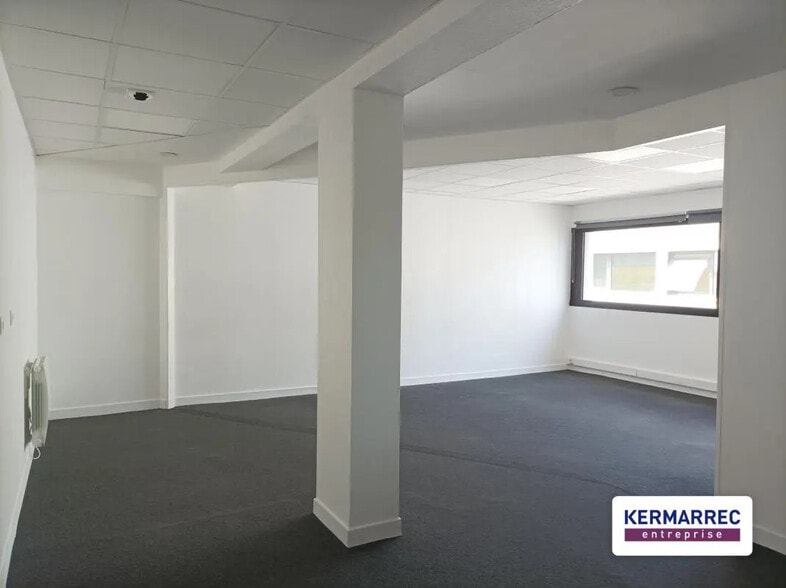 Bureau dans Cesson-Sévigné à vendre - Photo de l’immeuble – Image 2 sur 5
