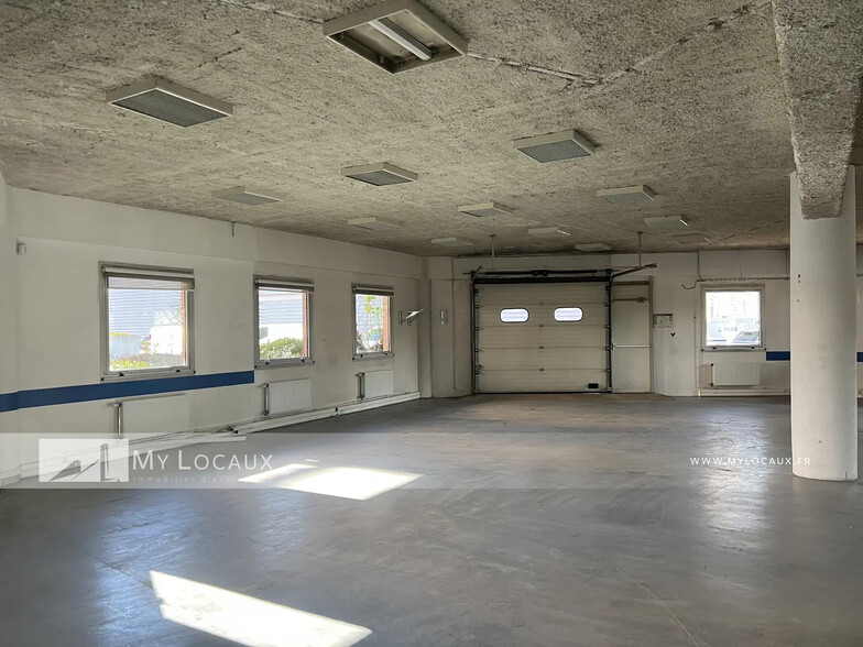 Local d’activités dans Nanterre à louer - Photo de l’immeuble – Image 2 sur 5