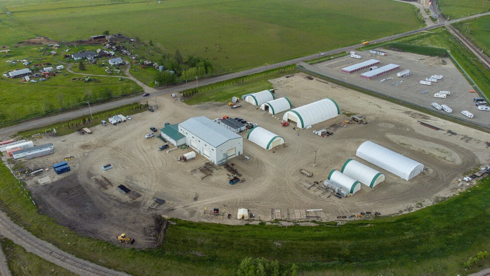 3001 - 23 Street, Didsbury, AB à vendre - Aérien – Image 3 sur 13