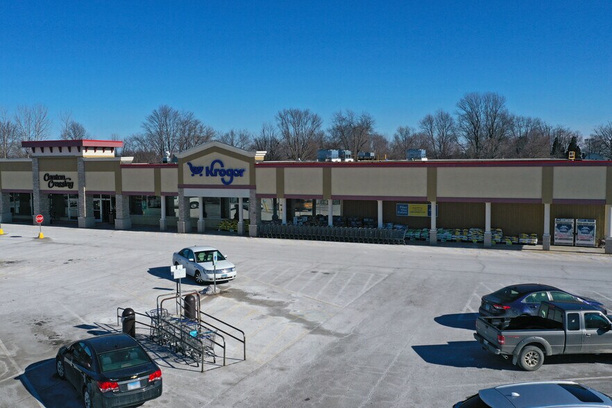 1741 E Chestnut St, Canton, IL à vendre - Photo de l’immeuble – Image 3 sur 15