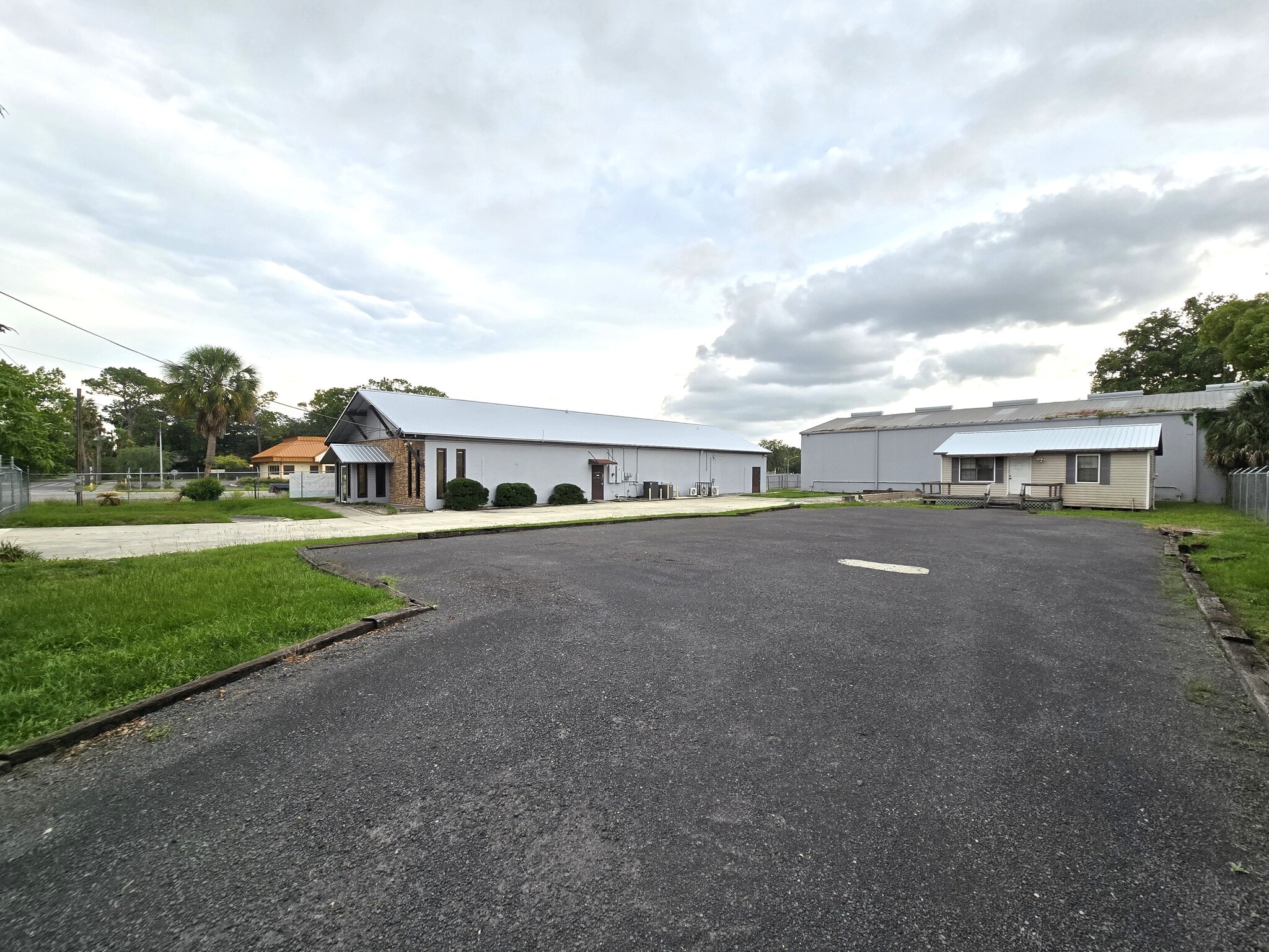 4502 Irvington Ave, Jacksonville, FL à louer Photo de l’immeuble– Image 1 sur 7