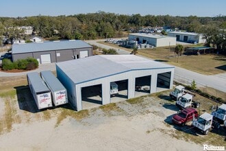 330 W Brannen Rd, Lakeland, FL à louer Photo de l’immeuble– Image 2 sur 16