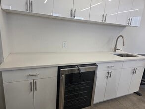 225 Broadway, New York, NY à louer Photo intérieure– Image 1 sur 4