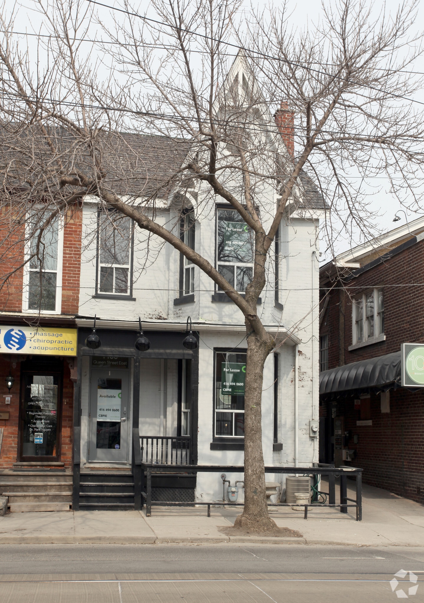 1400 Queen St E, Toronto, ON à louer Photo principale– Image 1 sur 4
