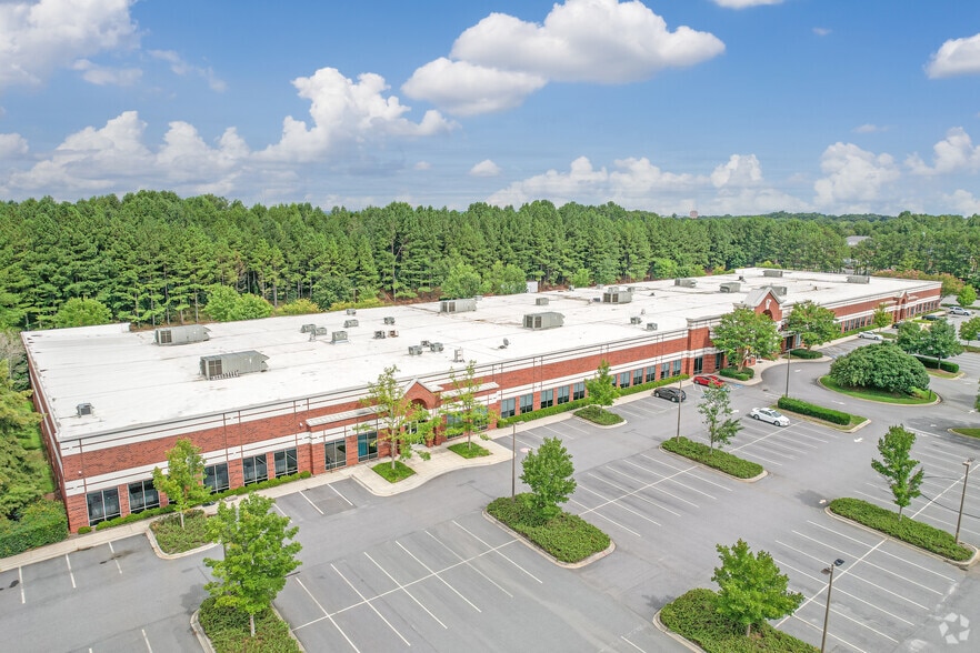 8711 University East Dr, Charlotte, NC à louer - Aérien – Image 2 sur 8