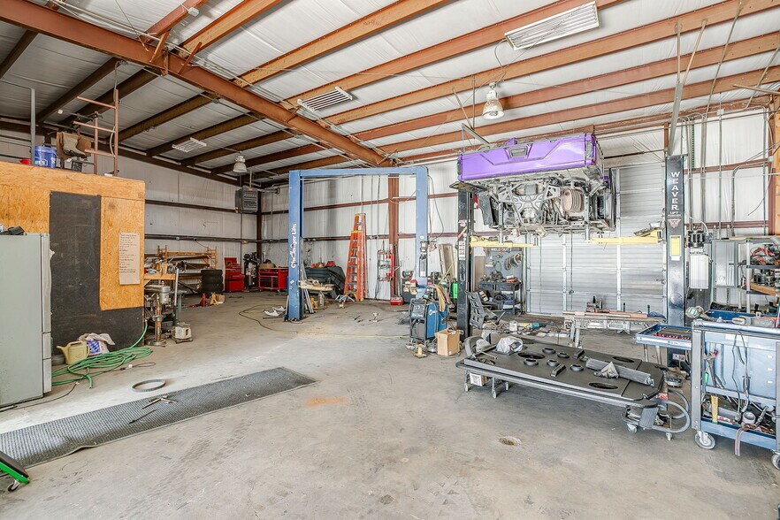2617 W Blue Mound Rd, Haslet, TX à louer - Photo de l’immeuble – Image 3 sur 5